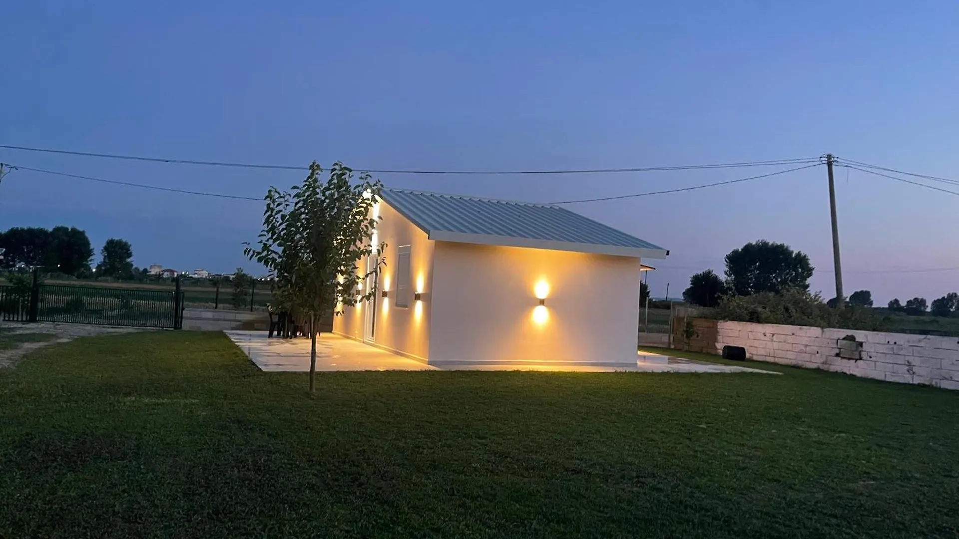 Garden Beach House Hamallaj Albania